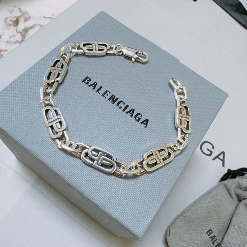 Ba1en*iaga bracelets